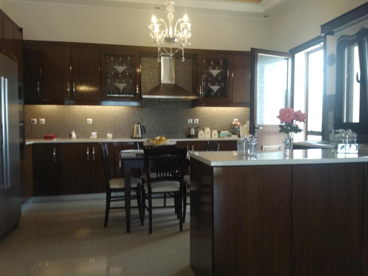 Kos Villa - Family Comfort With Large Garden, Jacuzzi Экстерьер фото
